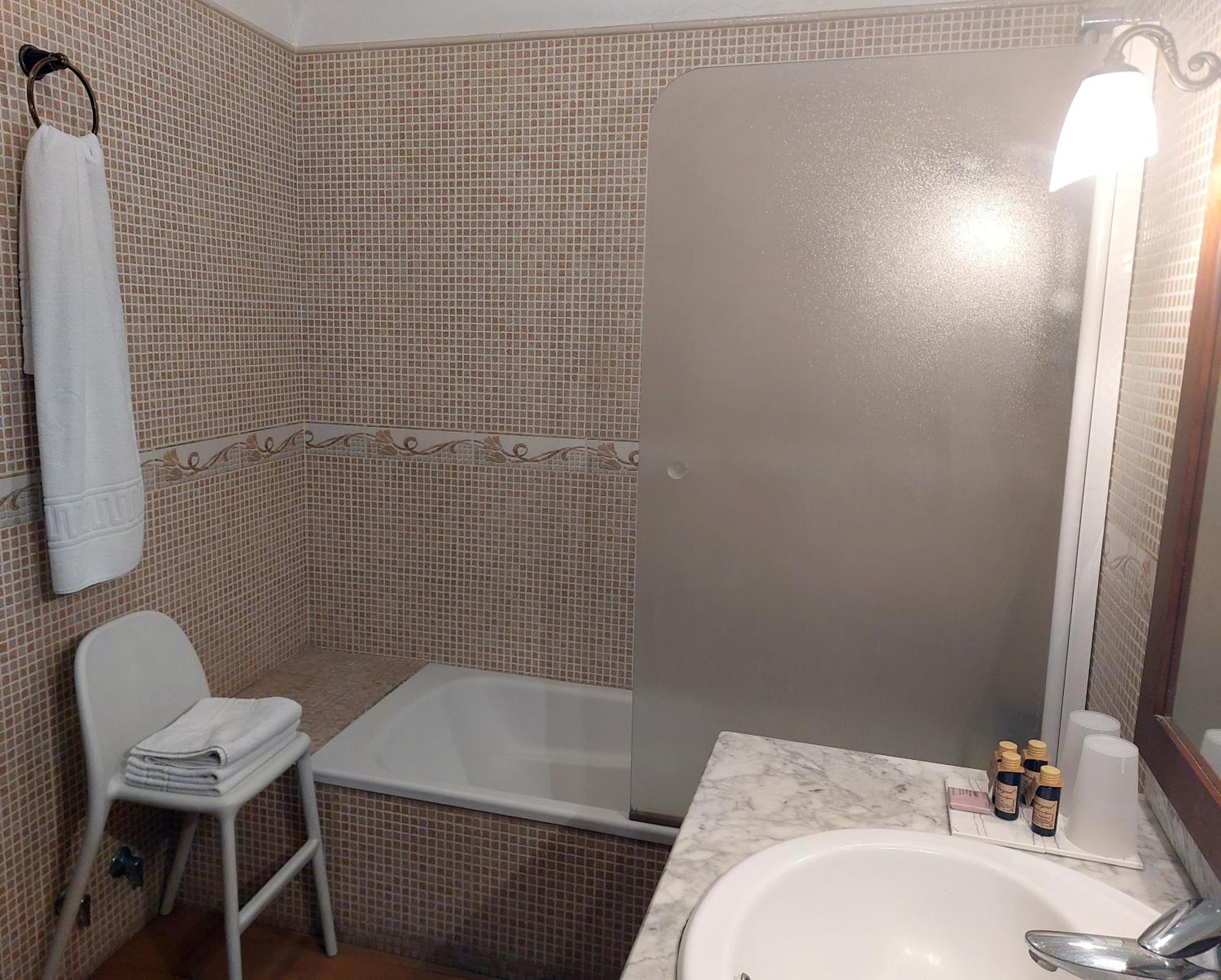 Apartamentos San Salvador Parking Gratis Mérida Luaran gambar